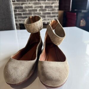 Frye Carson Ankle Ballet Flats | Women’s 6.5 | Ash Suede